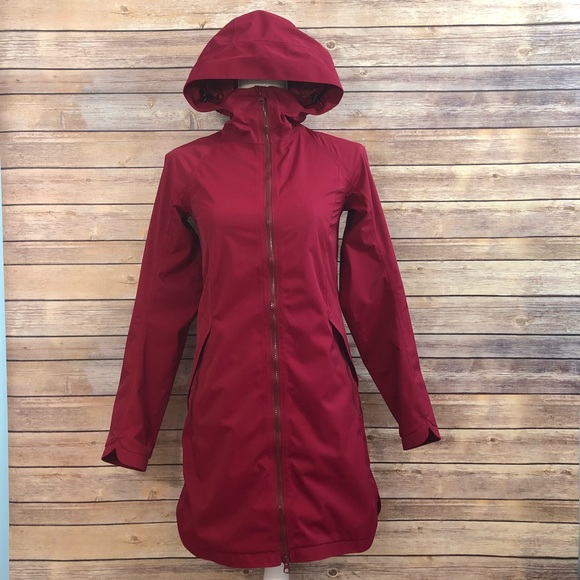 lululemon definitely raining jacket